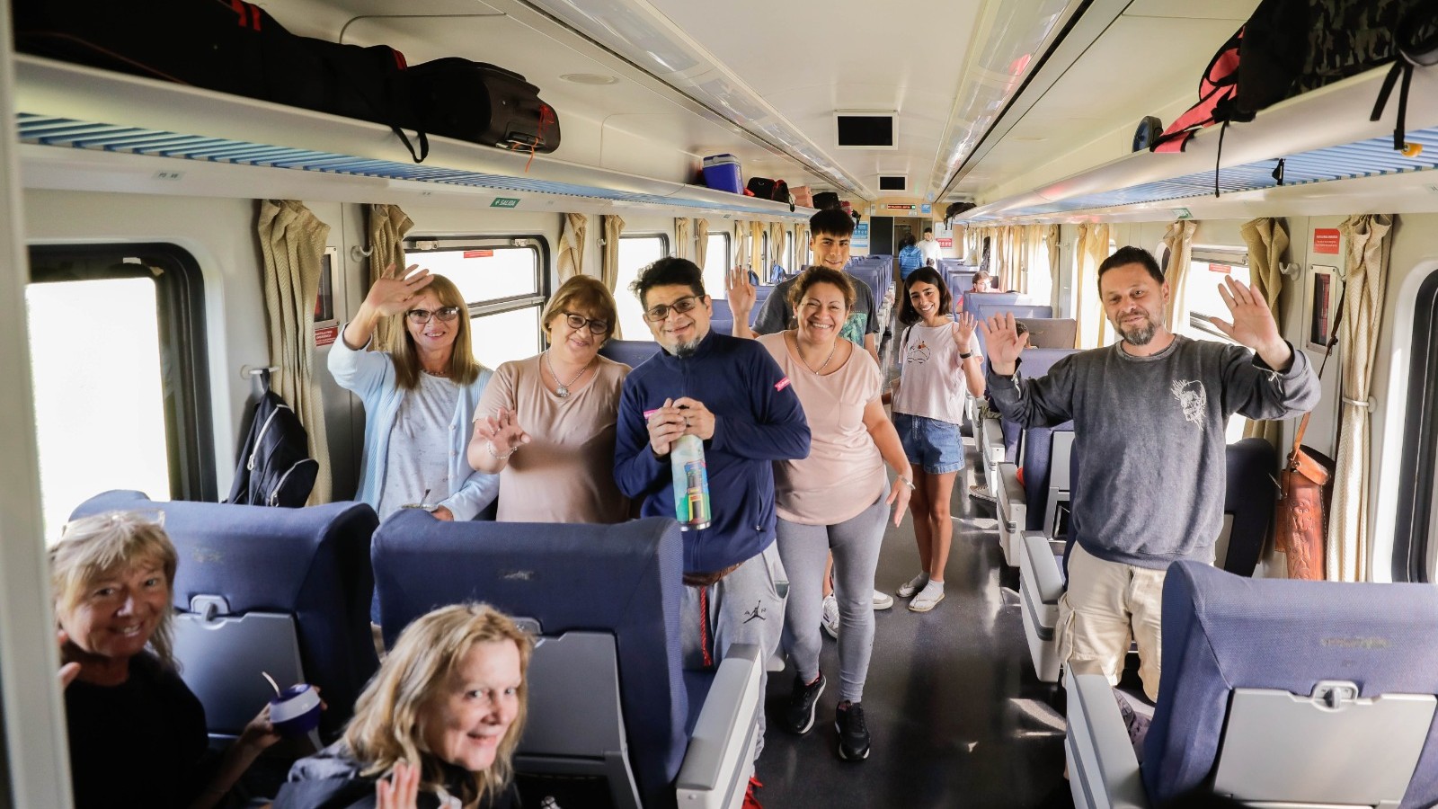 La reactivación de servicios ferroviarios da sus frutos: Durante la temporada de verano viajaron en tren más de 700 mil personas, un 57% más que en la temporada 2019/2020